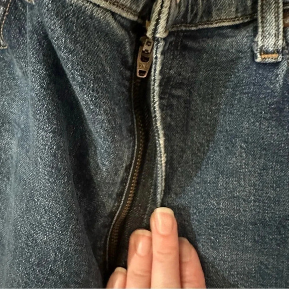 Agolde Merrel Mid-Rise Straight Leg Medium/Dark Wash Denim Jeans Size 31 NWT - Picture 4 of 9